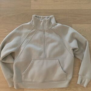 Women’s Quarter Zip Jacket
